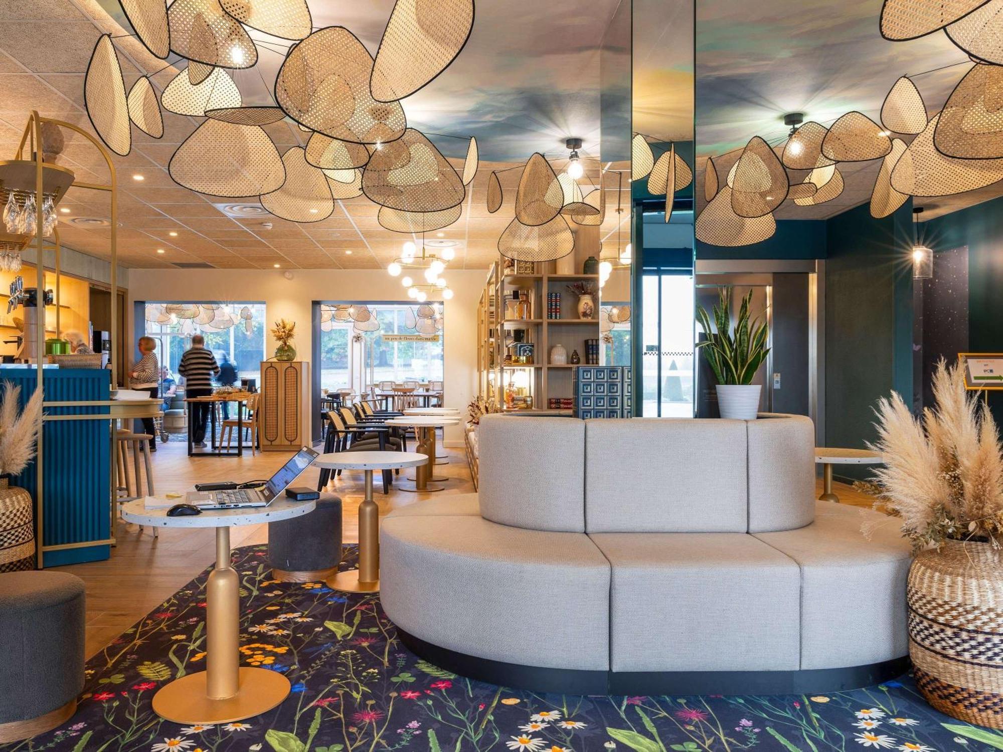 Hotel Ibis Styles Pontivy Centre Bretagne Esterno foto