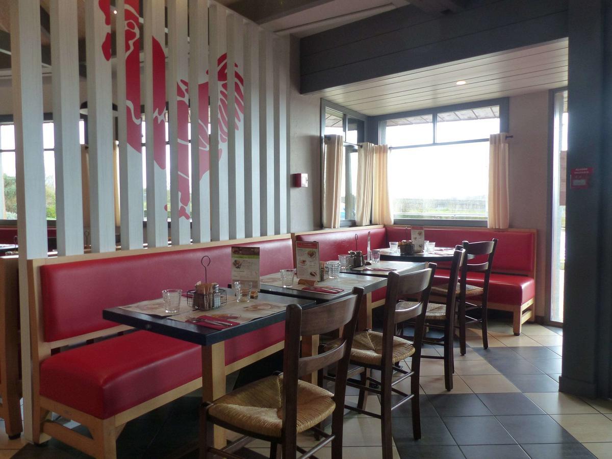 Hotel Ibis Styles Pontivy Centre Bretagne Esterno foto