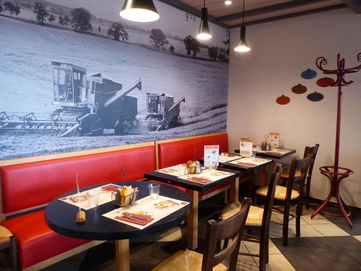 Hotel Ibis Styles Pontivy Centre Bretagne Esterno foto