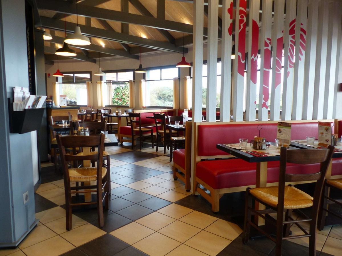 Hotel Ibis Styles Pontivy Centre Bretagne Esterno foto